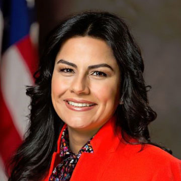 Nanette Diaz Barragán